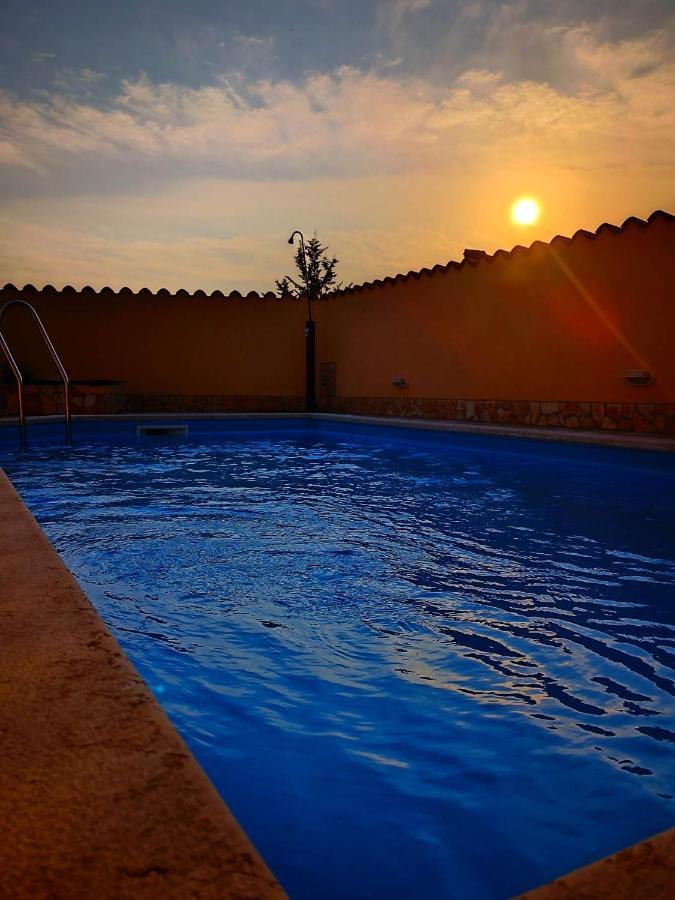 Holiday Home "Mala Kuca " With Heated Pool Pula Zewnętrze zdjęcie